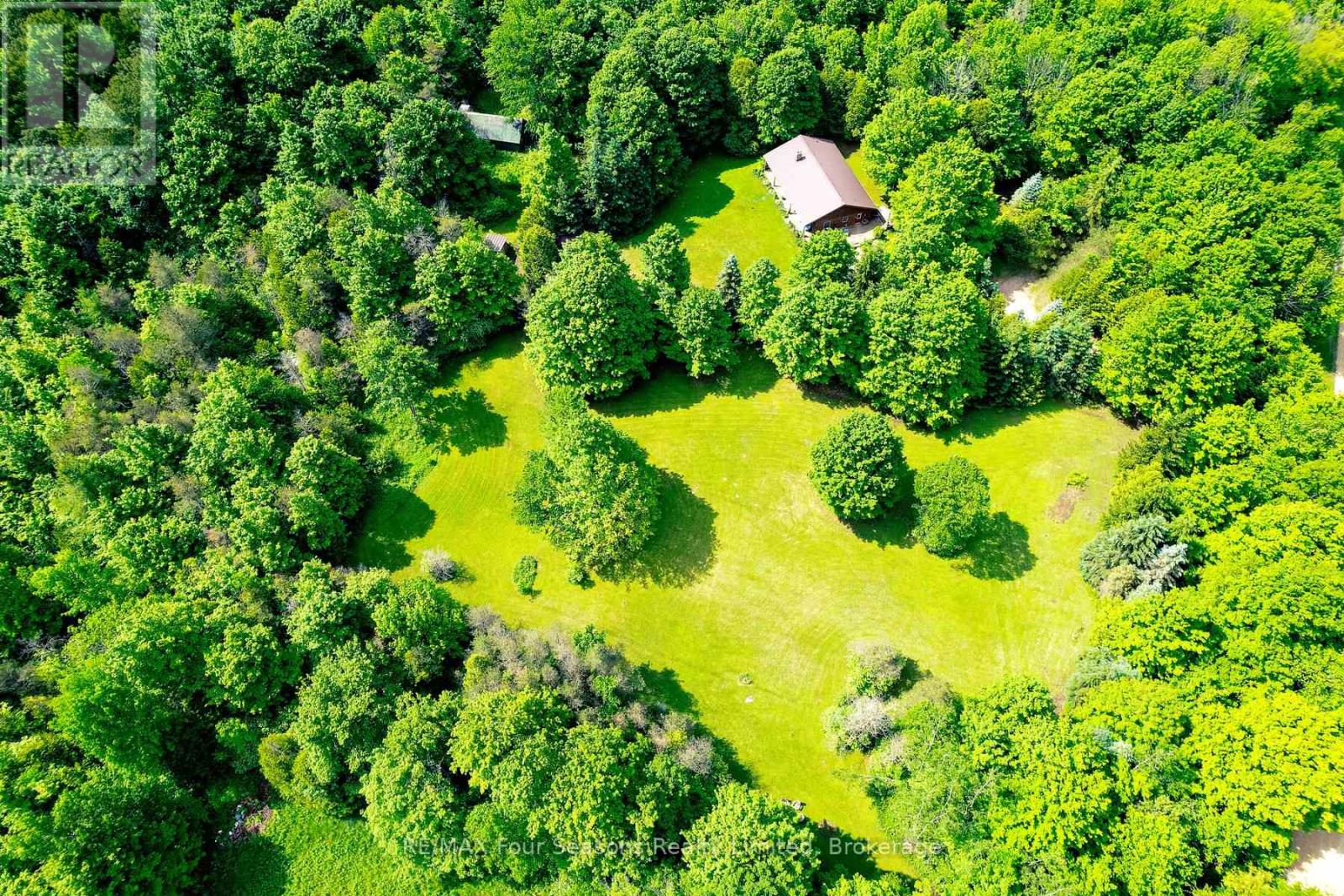 600072 50 SIDE ROAD S, Chatsworth, Ontario