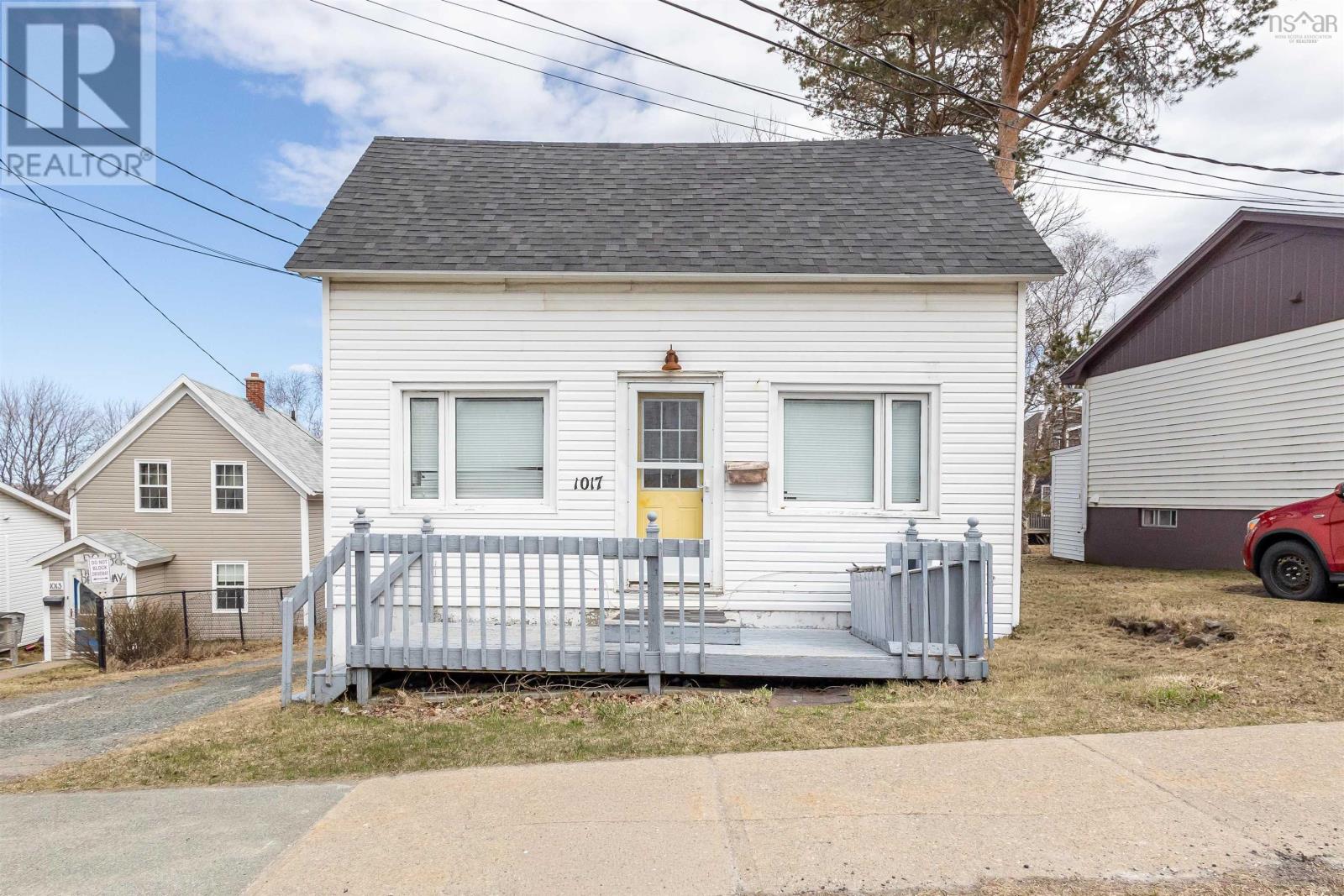 1017 George Street, Sydney, Nova Scotia