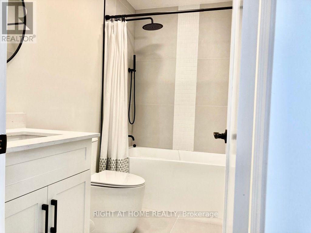 471 Country Club Crescent, Mississauga, Ontario  L5J 2P9 - Photo 27 - W13643244