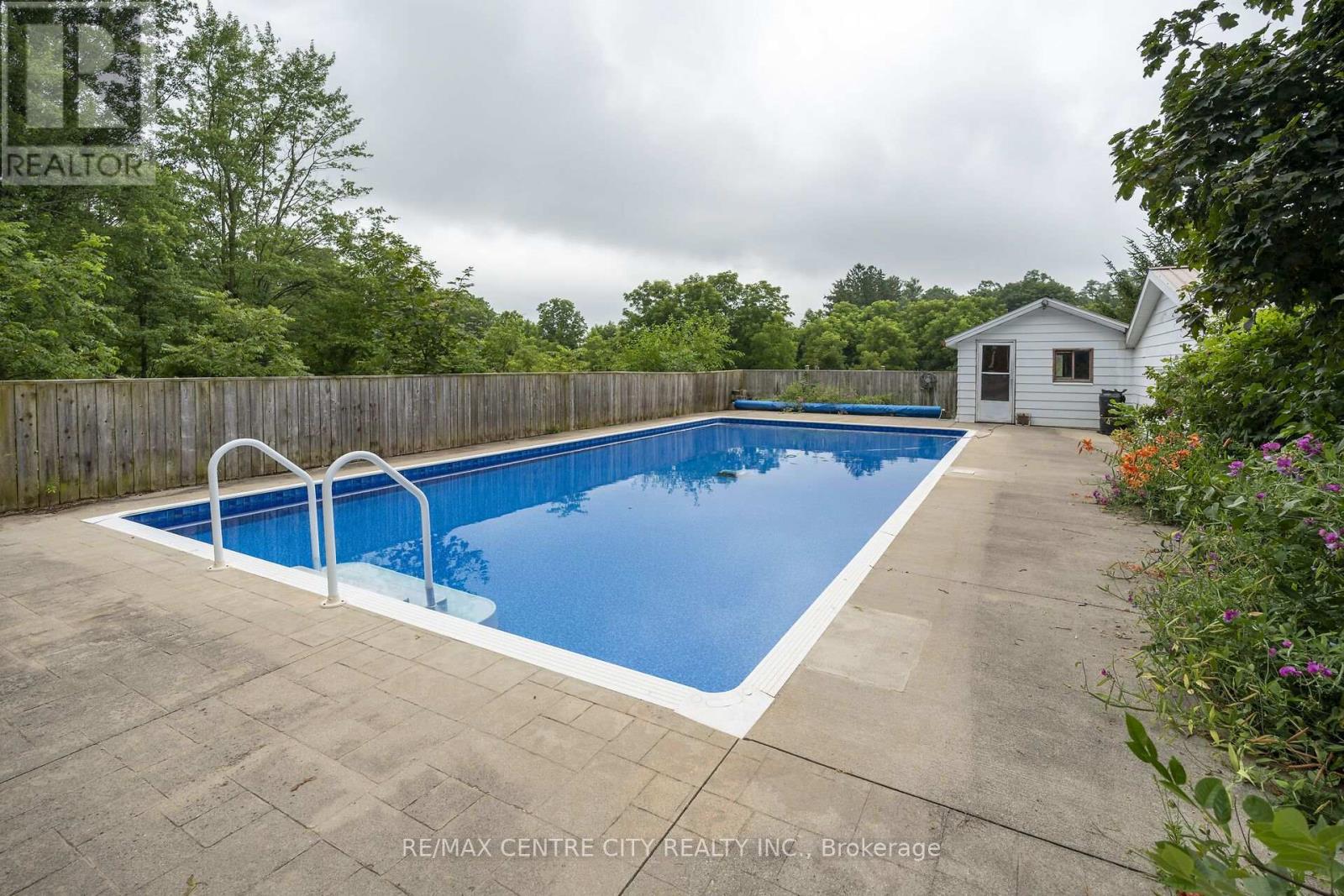 23891 Sutherland Road, Strathroy-Caradoc, Ontario  N0L 1W0 - Photo 23 - X13643392