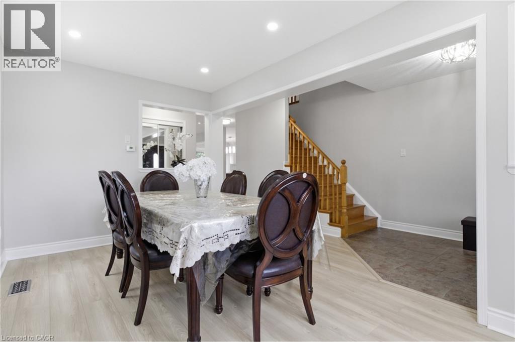 135 Blackburn Drive, Brantford, Ontario  N3T 6S8 - Photo 6 - 40846285