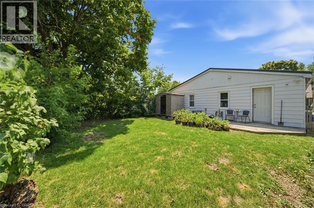 8 Russell Street, Brantford, Ontario  N3R 1Y7 - Photo 28 - 40850238
