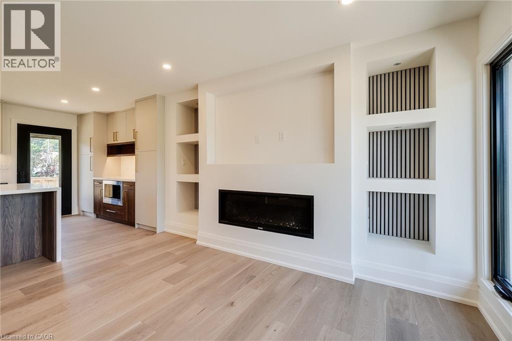 24 Royce Avenue, Stoney Creek, Ontario  L8G 3B5 - Photo 12 - 40853578