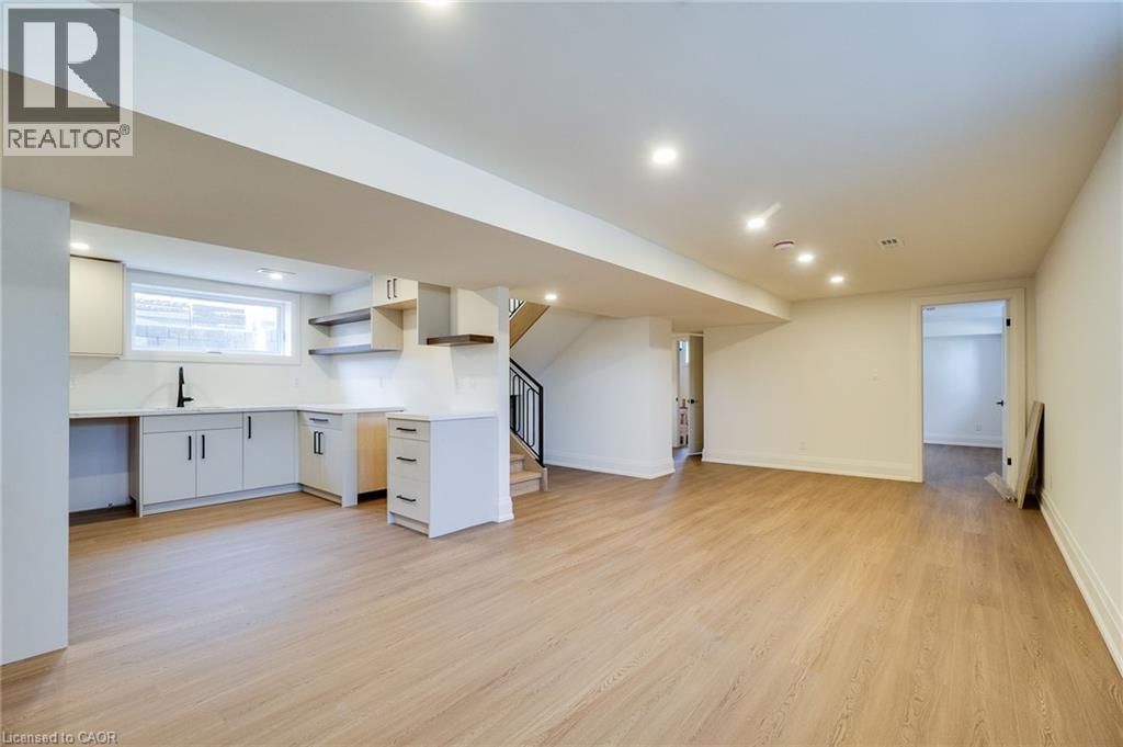 24 Royce Avenue, Stoney Creek, Ontario  L8G 3B5 - Photo 45 - 40853578
