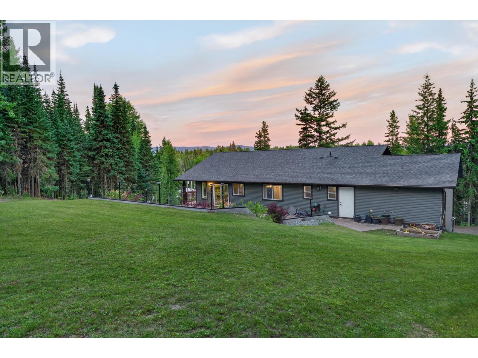 2077 Sommerville Road, Prince George, British Columbia  V2N 6T6 - Photo 6 - R3153276