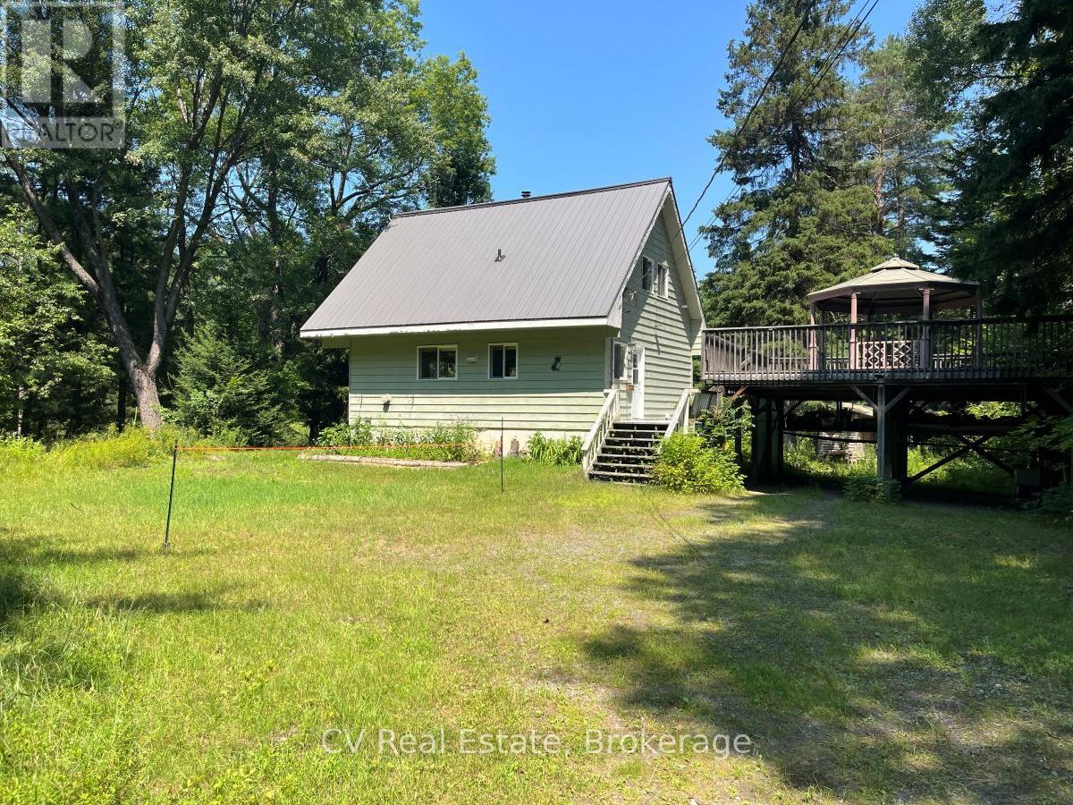 341 OLD NORTH ROAD, Huntsville, Ontario