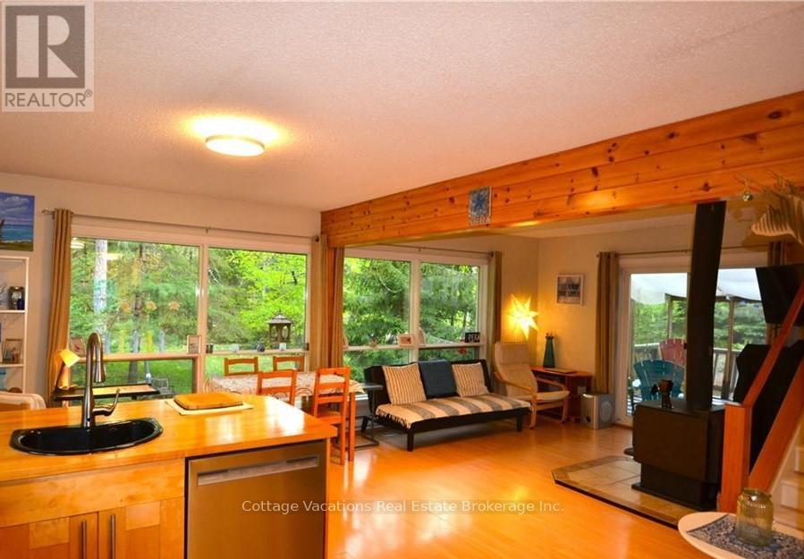 341 Old North Road, Huntsville, Ontario  P1H 2J4 - Photo 11 - X13643362
