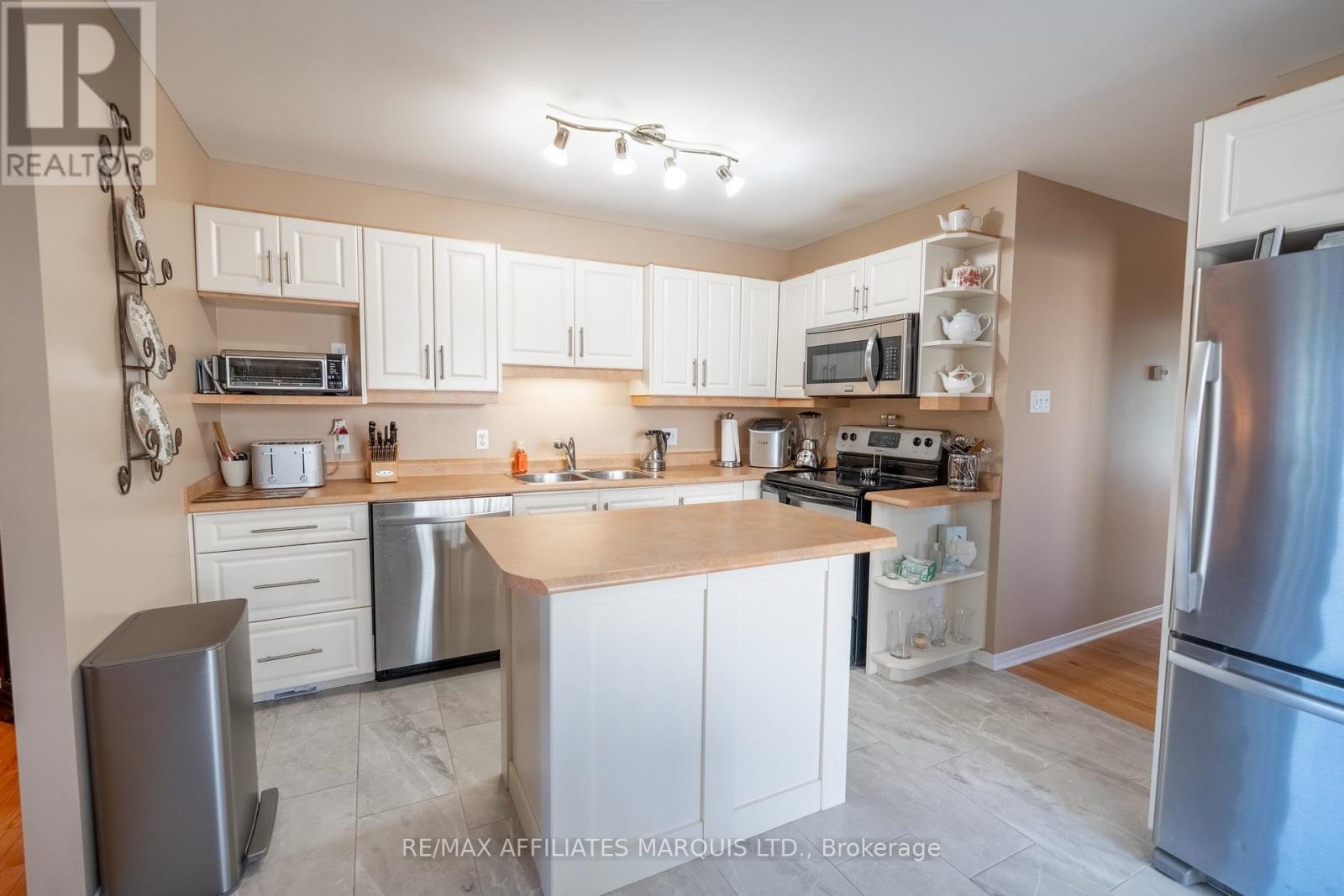 1851 Cumberland Street, Cornwall, Ontario  K6J 0A1 - Photo 5 - X13643382