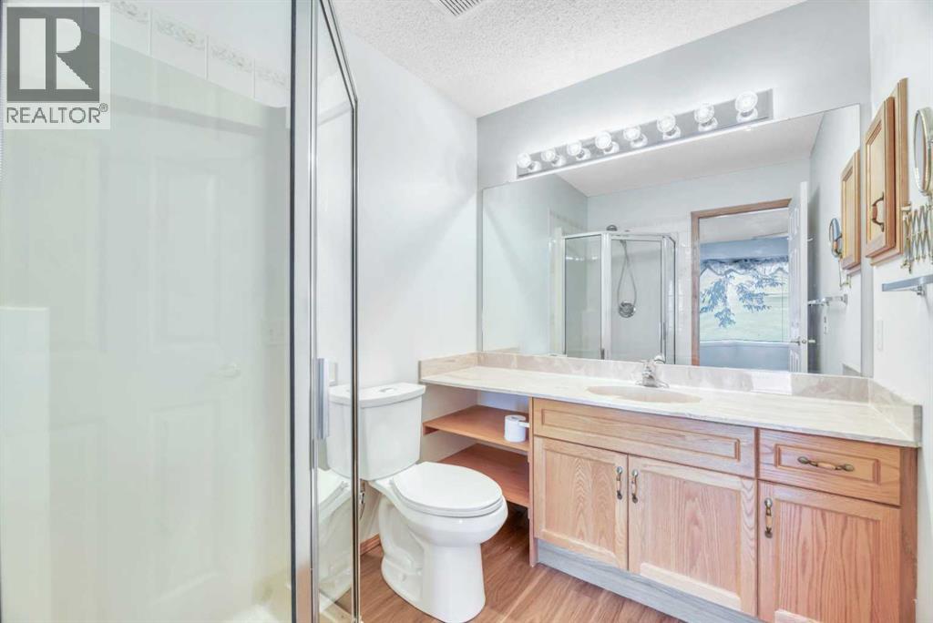 33 Riverview Point SE, Calgary, Alberta  T2C 4H8 - Photo 22 - A2332420