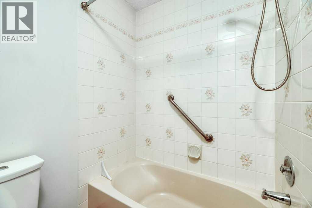 33 Riverview Point SE, Calgary, Alberta  T2C 4H8 - Photo 27 - A2332420
