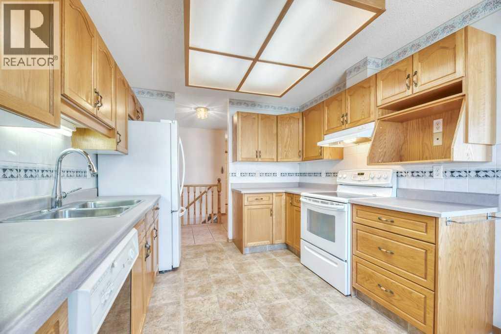 33 Riverview Point SE, Calgary, Alberta  T2C 4H8 - Photo 19 - A2332420