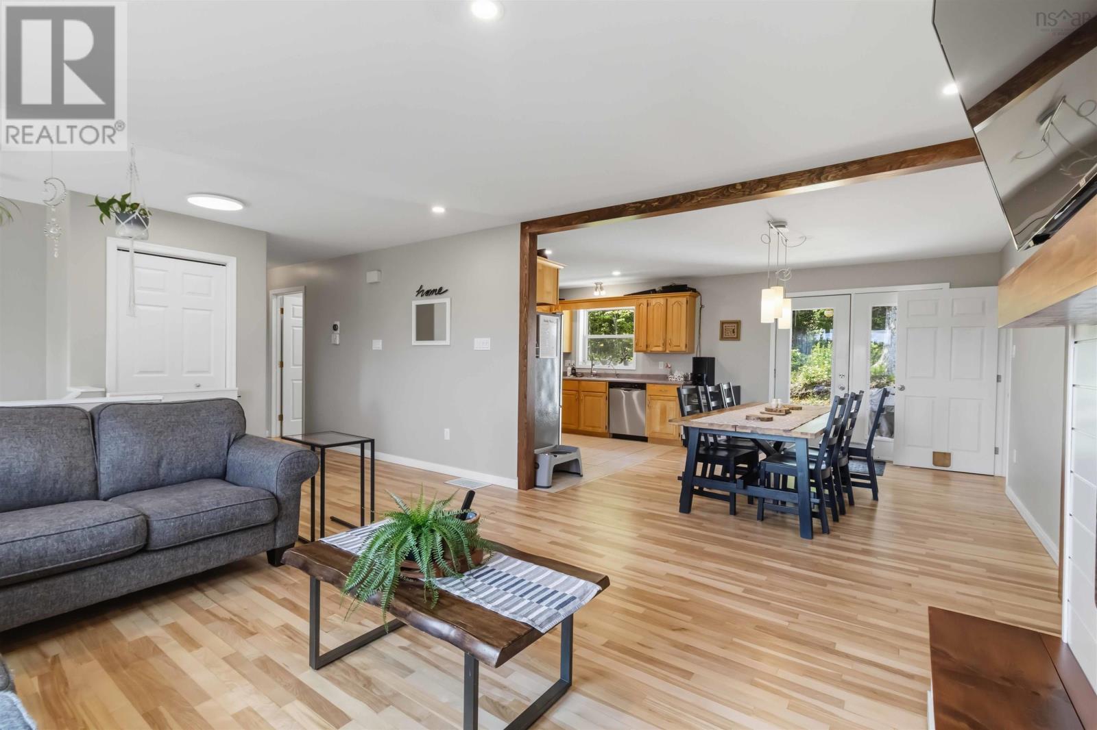 53 Megan Crescent, Middle Sackville, Nova Scotia  B4E 3B8 - Photo 9 - 202617000