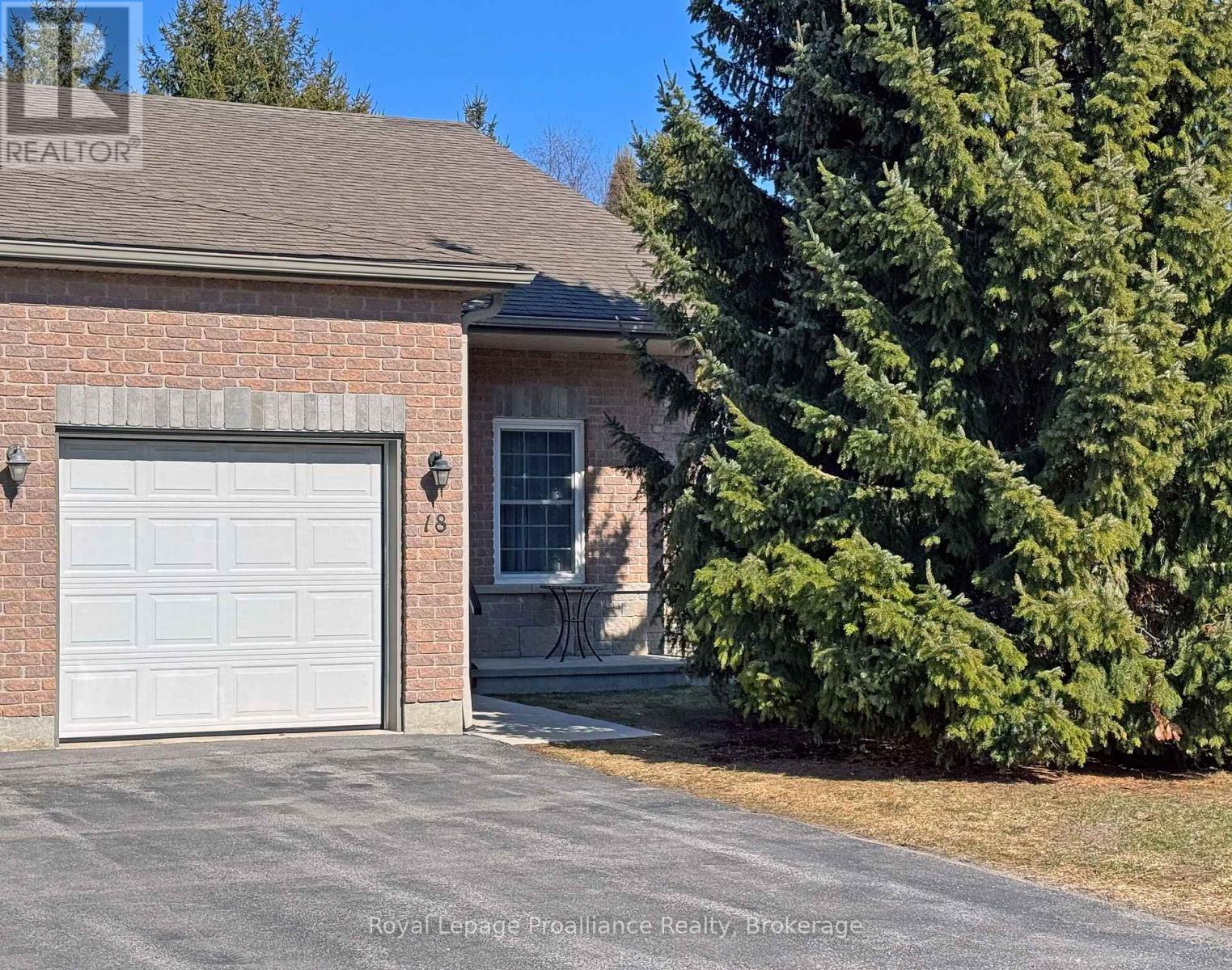18 - 1 ROSEMARY COURT, Prince Edward County, Ontario