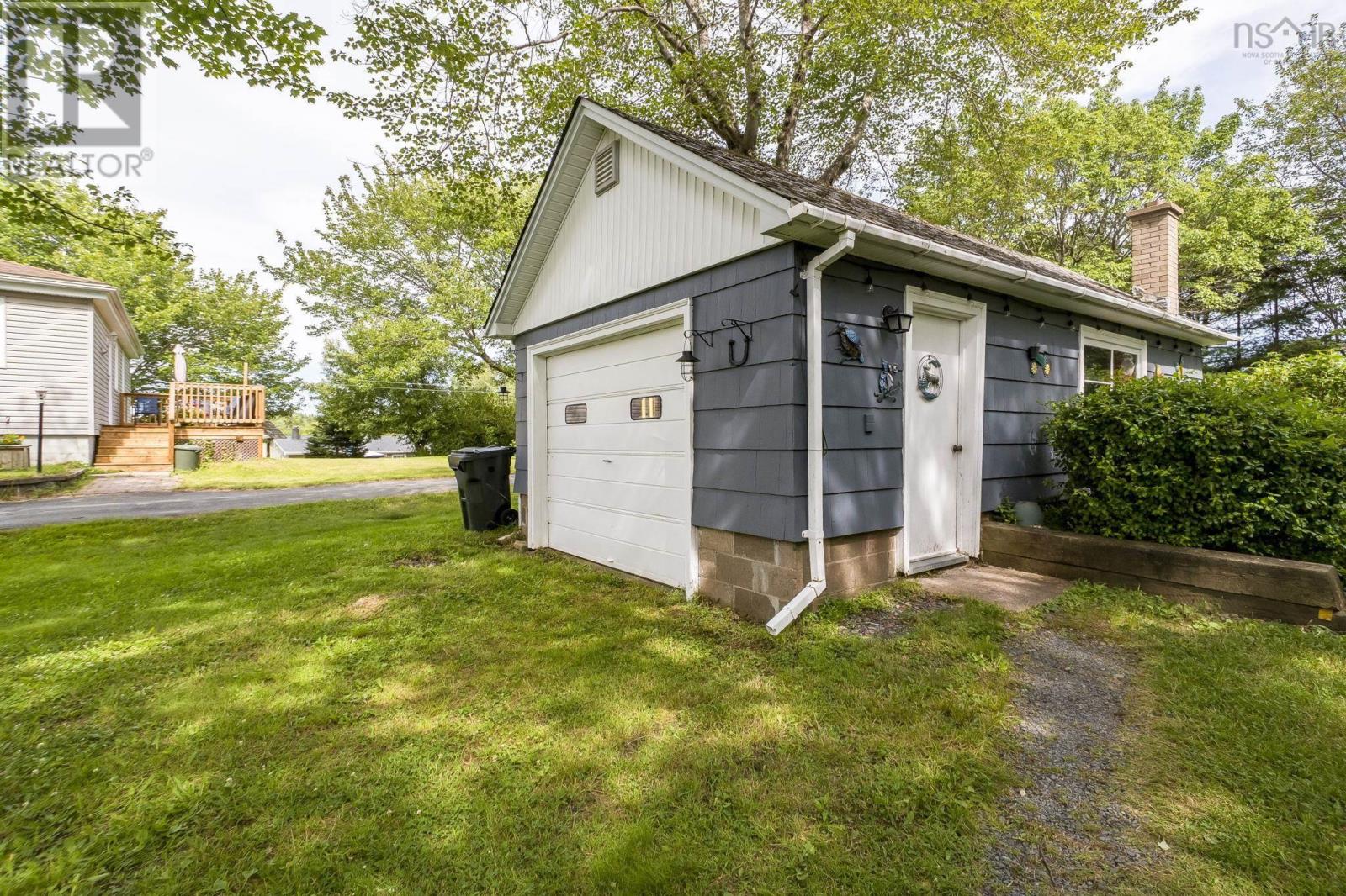 16 Wedgewood Avenue, Timberlea, Nova Scotia  B3T 1E7 - Photo 21 - 202618688