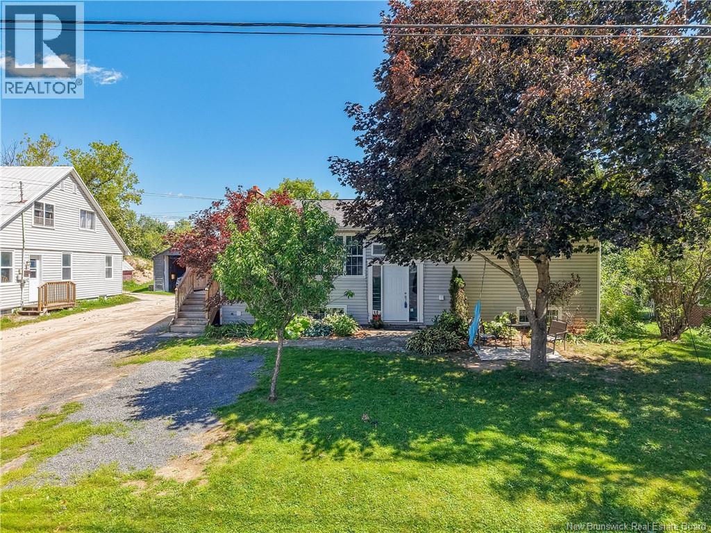 158 Friel Street, Fredericton, New Brunswick E3A 2P4 - Photo 3 - NB145449
