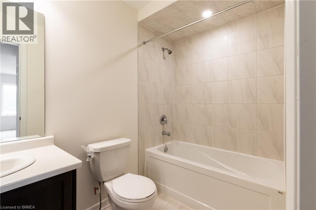 33 Dennis Avenue, Brantford, Ontario  N3V 0B9 - Photo 17 - 40853139