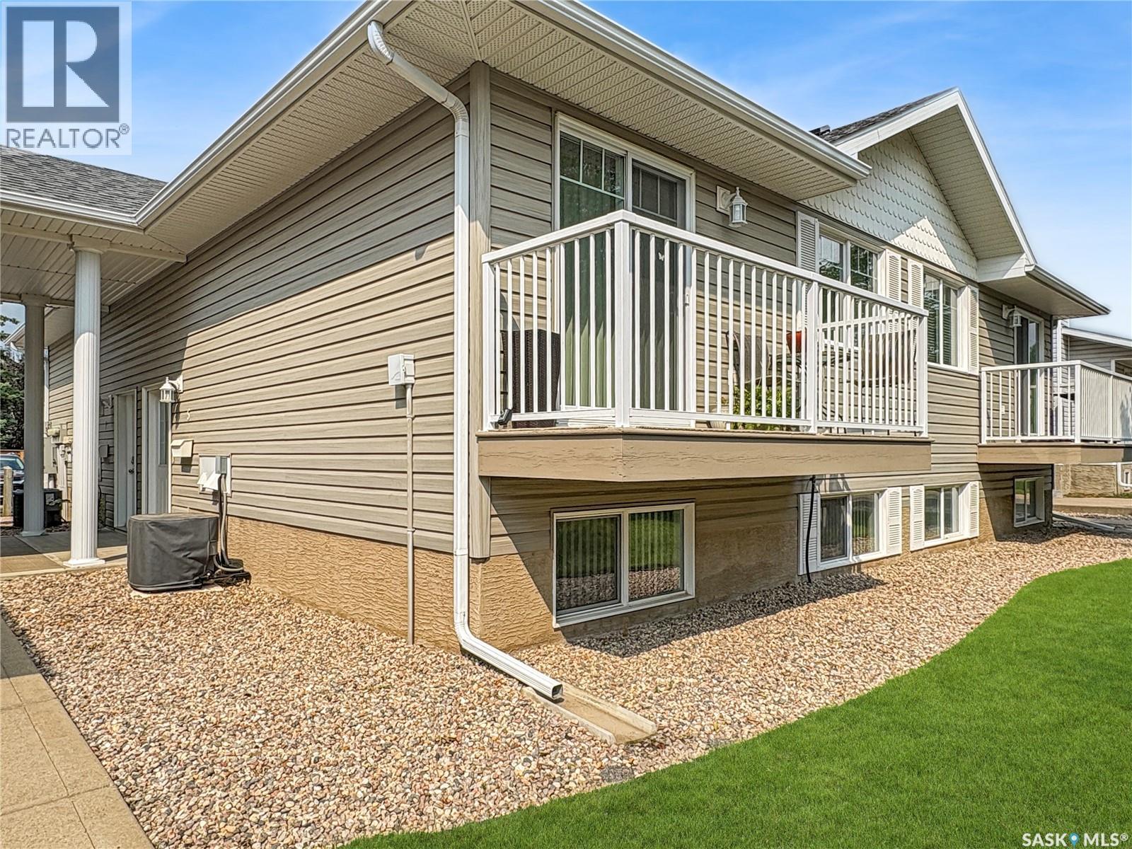 Unit 5 2321 Kildeer Drive, North Battleford, Saskatchewan  S9A 3T4 - Photo 2 - SK044647