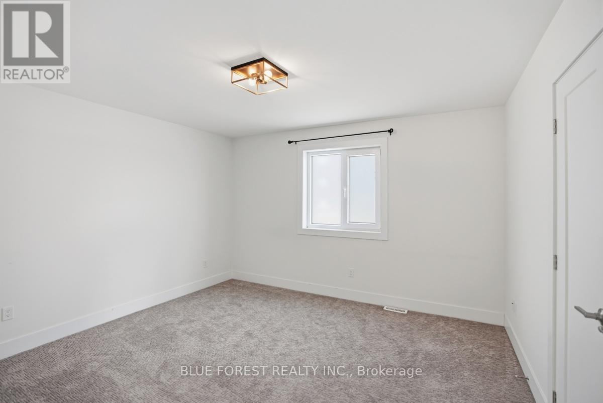 40 Locky Lane, Middlesex Centre, Ontario  N0L 1R0 - Photo 17 - X13643424