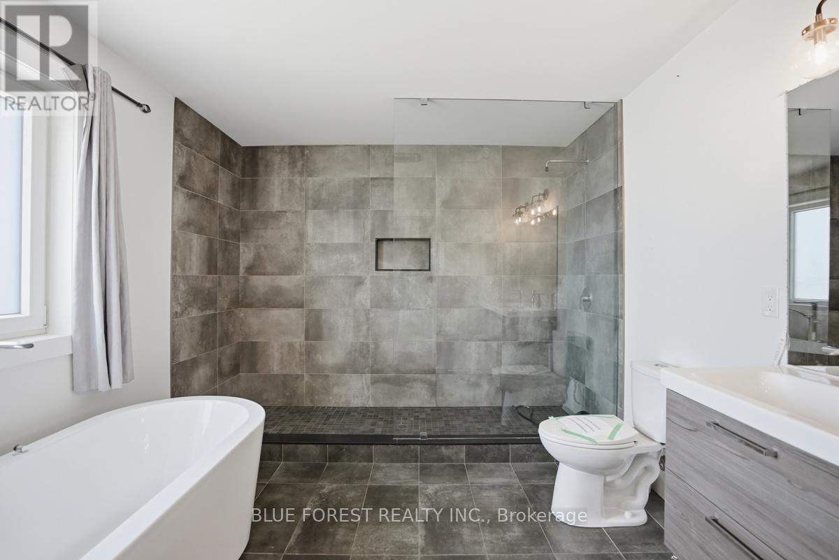 40 Locky Lane, Middlesex Centre, Ontario  N0L 1R0 - Photo 24 - X13643424