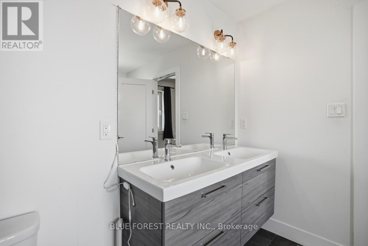 40 Locky Lane, Middlesex Centre, Ontario  N0L 1R0 - Photo 25 - X13643424