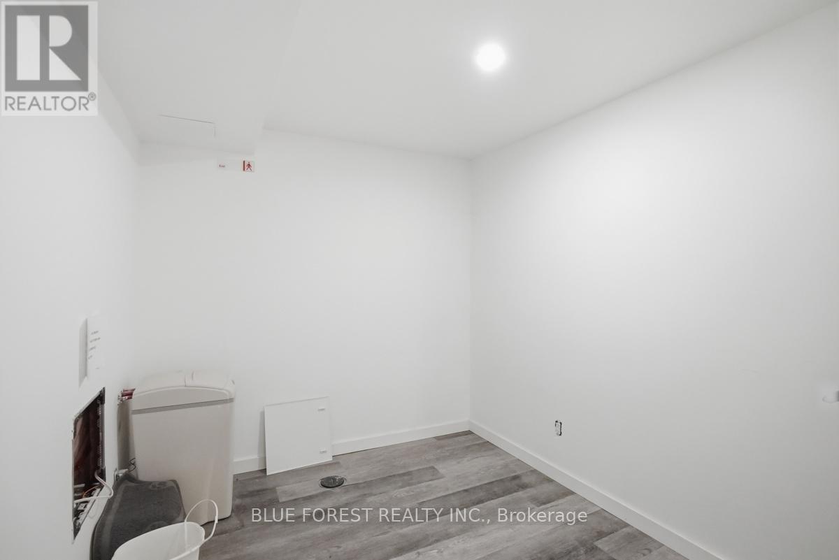 40 Locky Lane, Middlesex Centre, Ontario  N0L 1R0 - Photo 28 - X13643424