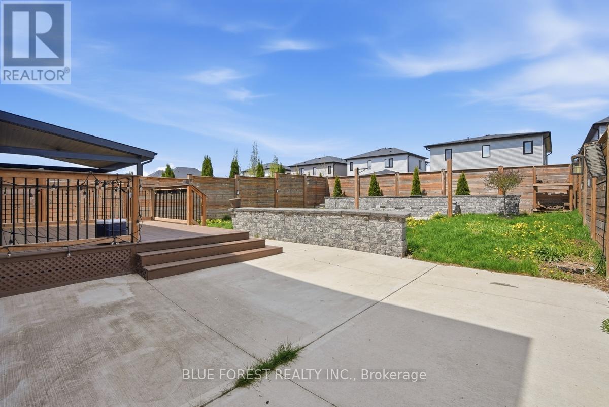 40 Locky Lane, Middlesex Centre, Ontario  N0L 1R0 - Photo 37 - X13643424
