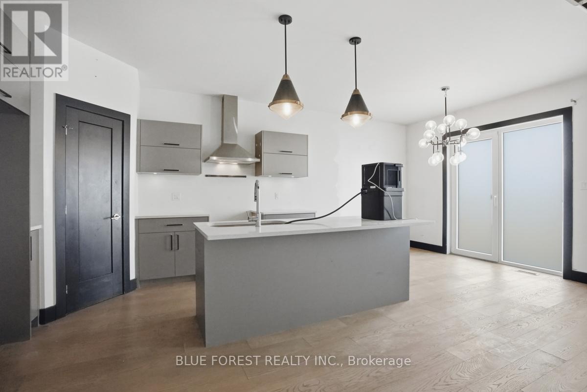 40 Locky Lane, Middlesex Centre, Ontario  N0L 1R0 - Photo 6 - X13643424