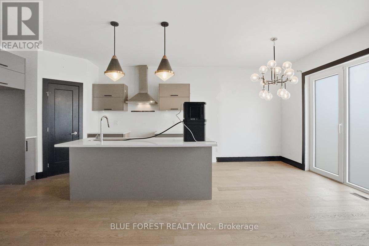 40 Locky Lane, Middlesex Centre, Ontario  N0L 1R0 - Photo 8 - X13643424