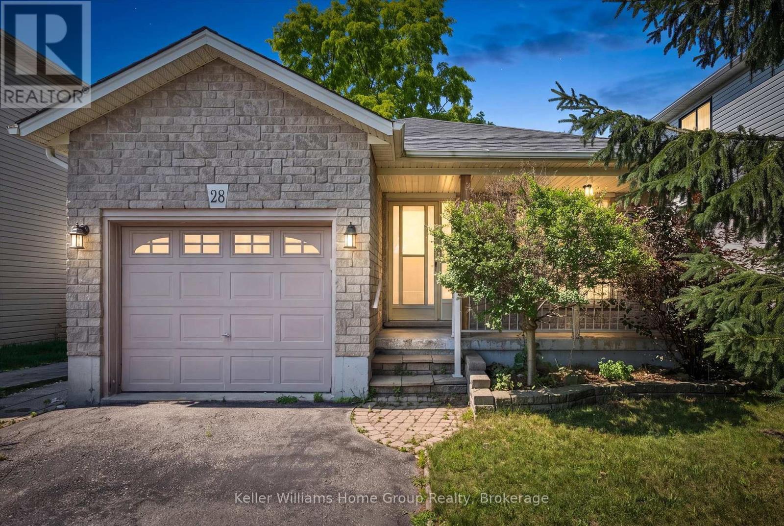 28 PEGLAR CRESCENT, Centre Wellington, Ontario