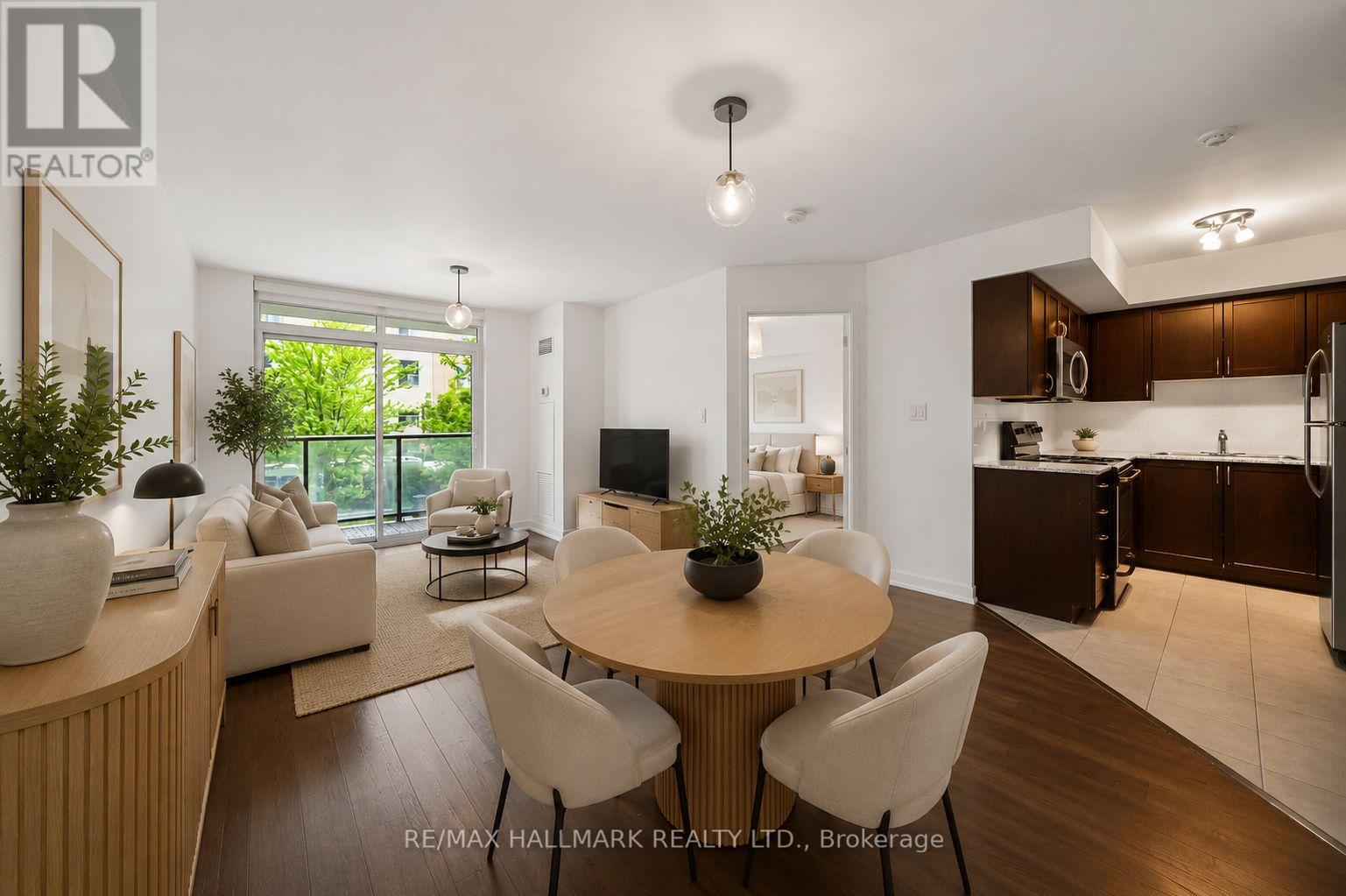 103 - 816 LANSDOWNE AVENUE, Toronto, Ontario