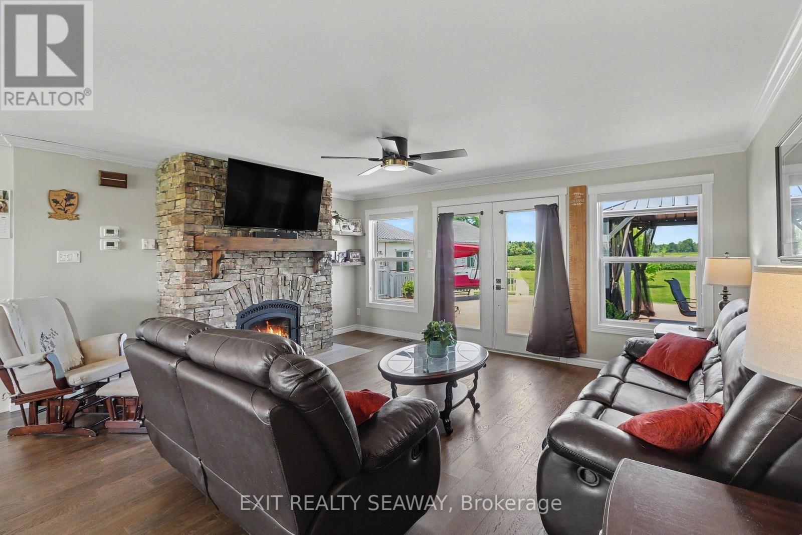 14899 Hollister Road, South Stormont, Ontario  K0C 1M0 - Photo 12 - X13643522