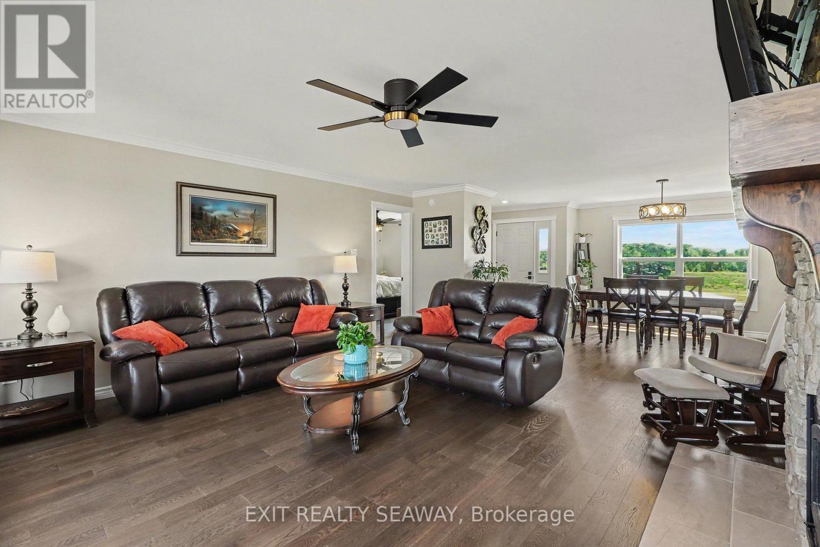 14899 Hollister Road, South Stormont, Ontario  K0C 1M0 - Photo 9 - X13643522
