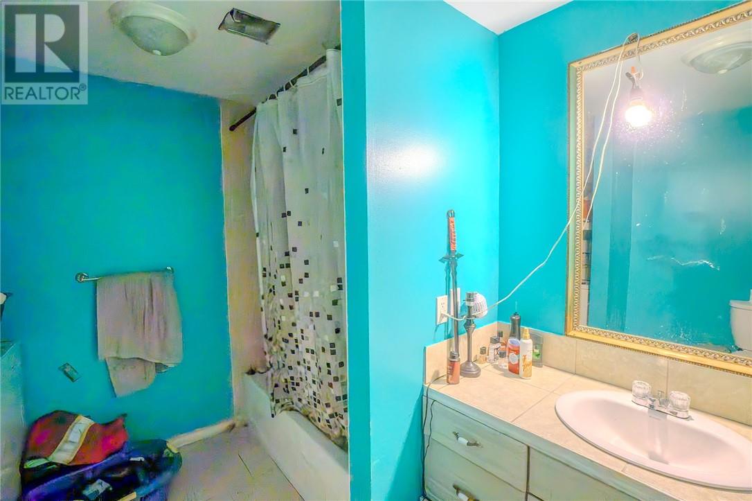 7 Second Avenue, Levack, Ontario  P0M 2C0 - Photo 19 - 2129650