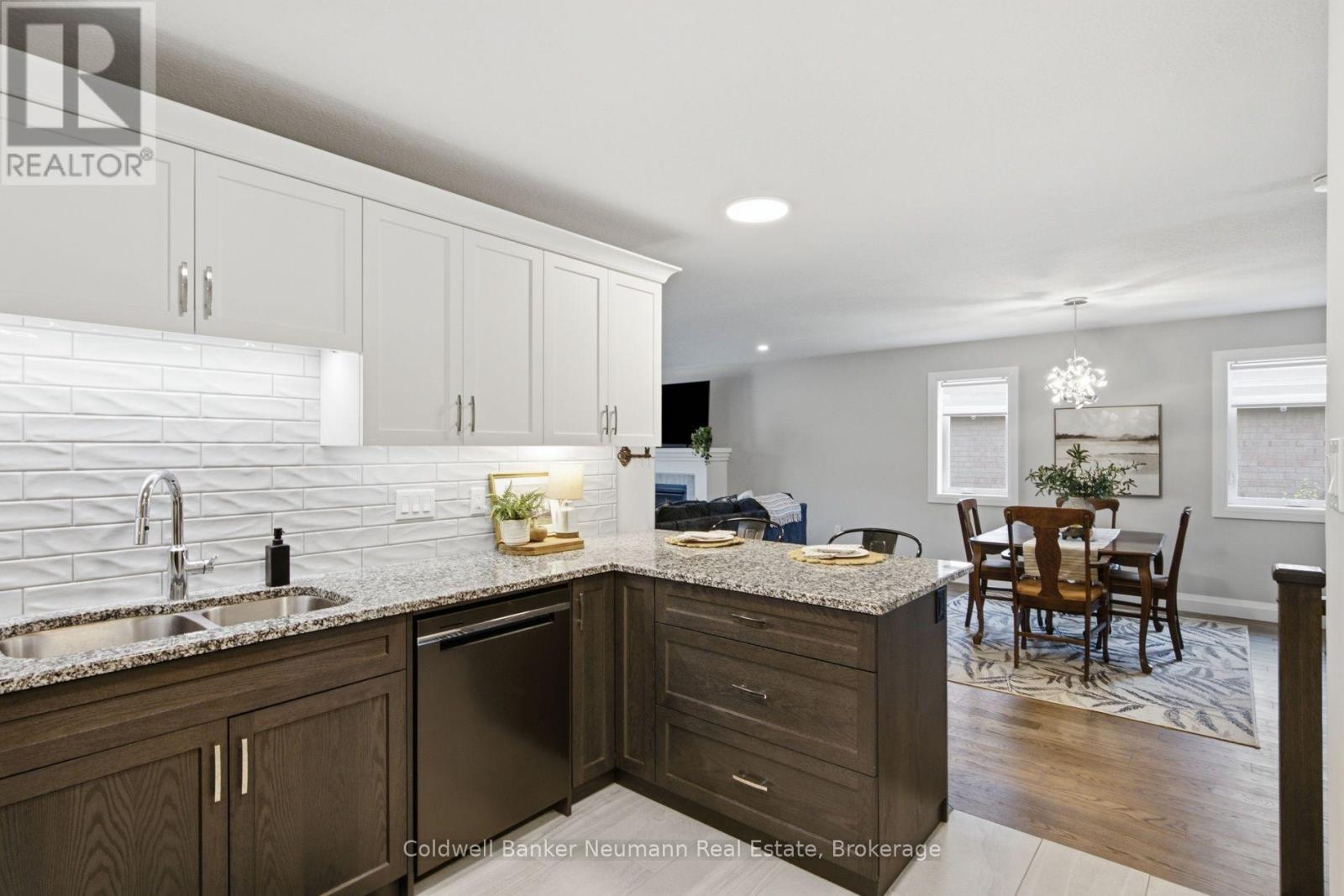 72 Halls Drive, Centre Wellington, Ontario  N0B 1S0 - Photo 13 - X13643412