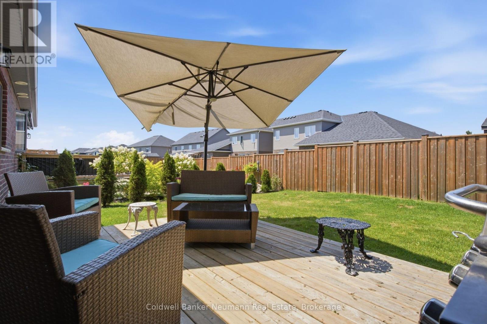 72 Halls Drive, Centre Wellington, Ontario  N0B 1S0 - Photo 34 - X13643412