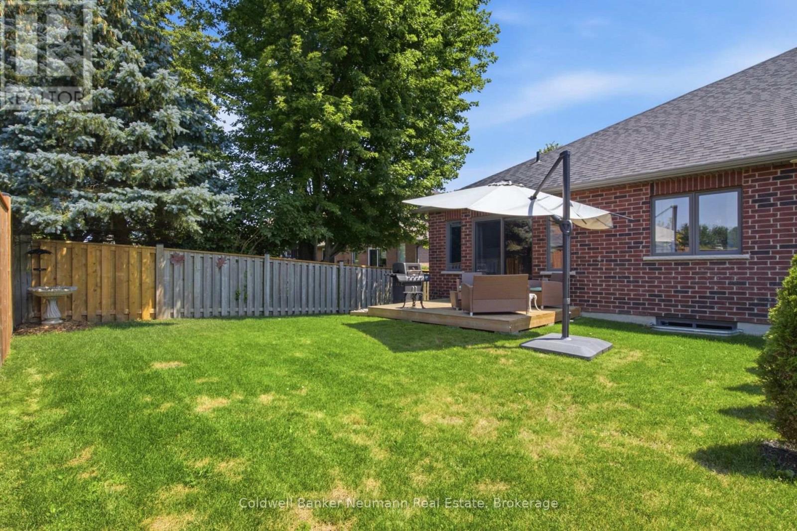 72 Halls Drive, Centre Wellington, Ontario  N0B 1S0 - Photo 38 - X13643412