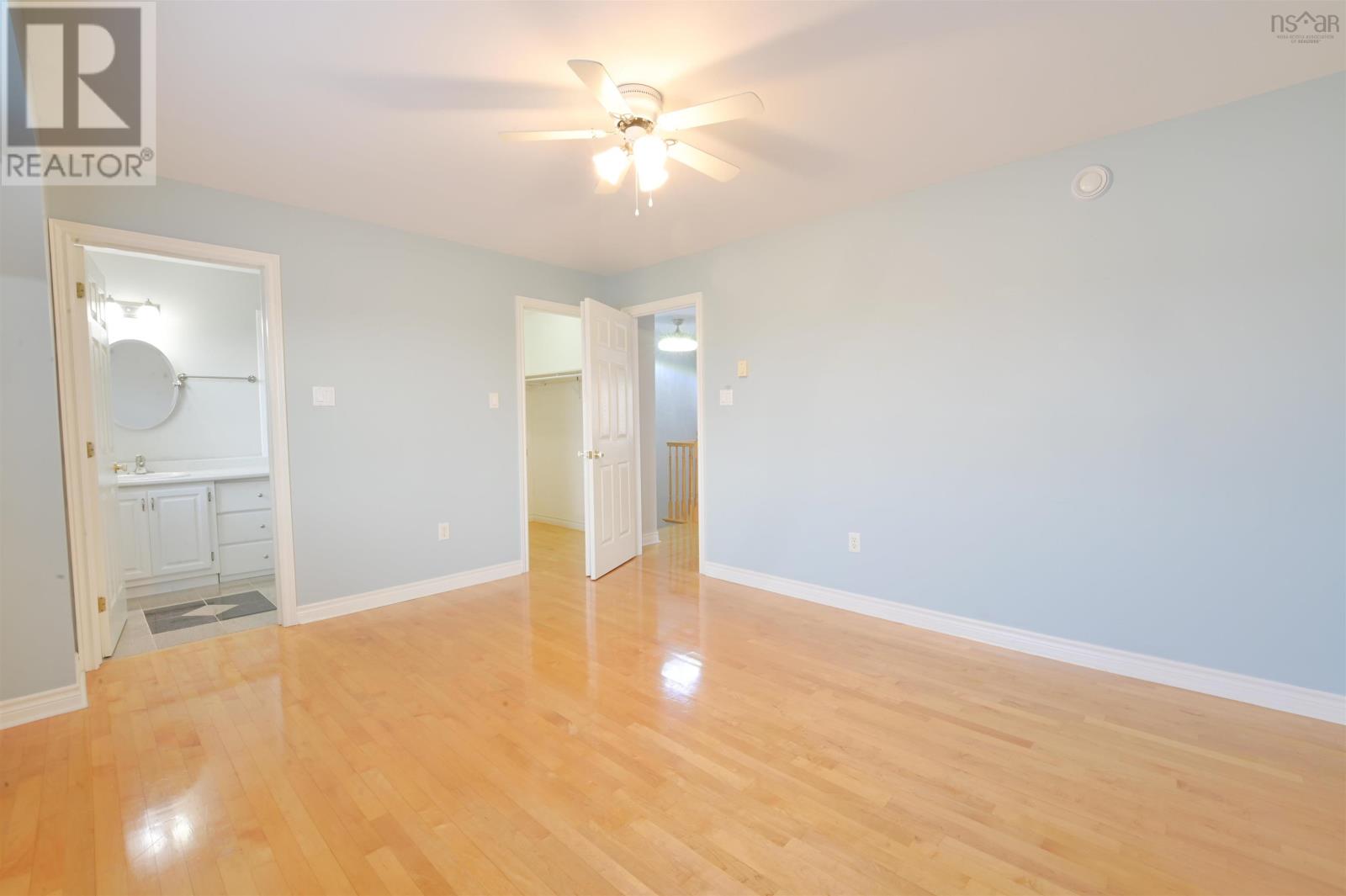 60 Emma Court, Russell Lake, Nova Scotia  B2W 6L2 - Photo 8 - 202611841