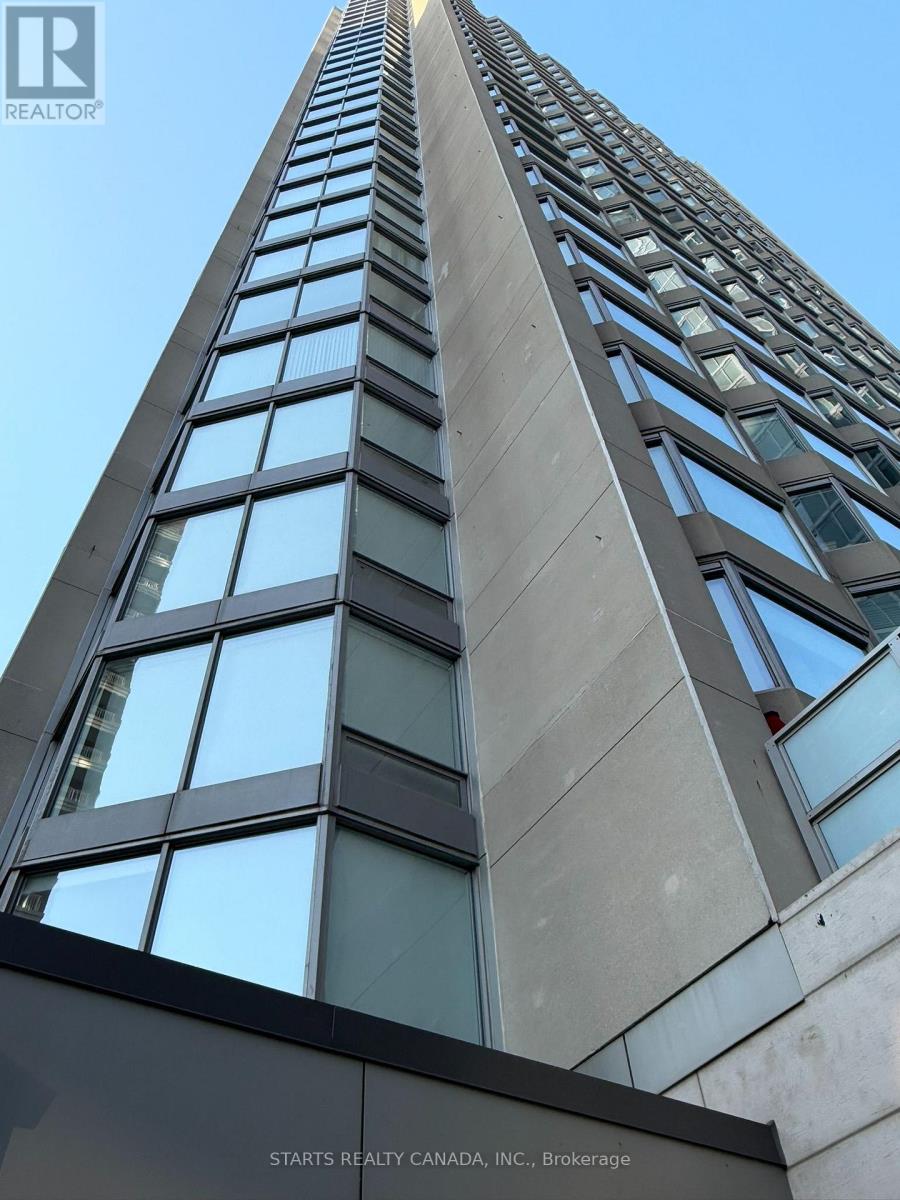1009 - 155 Yorkville Avenue, Toronto, Ontario  M5R 0B4 - Photo 2 - C13643416