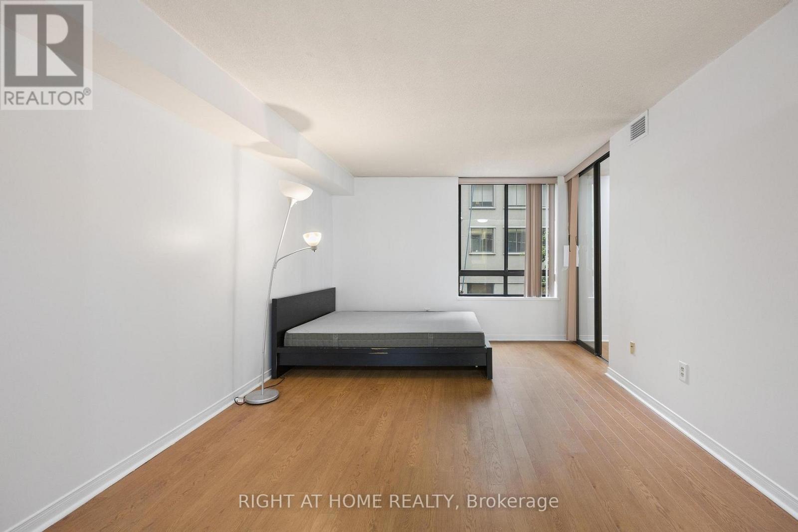 206a - 280 Simcoe Street, Toronto, Ontario  M5T 2Y5 - Photo 10 - C13643514
