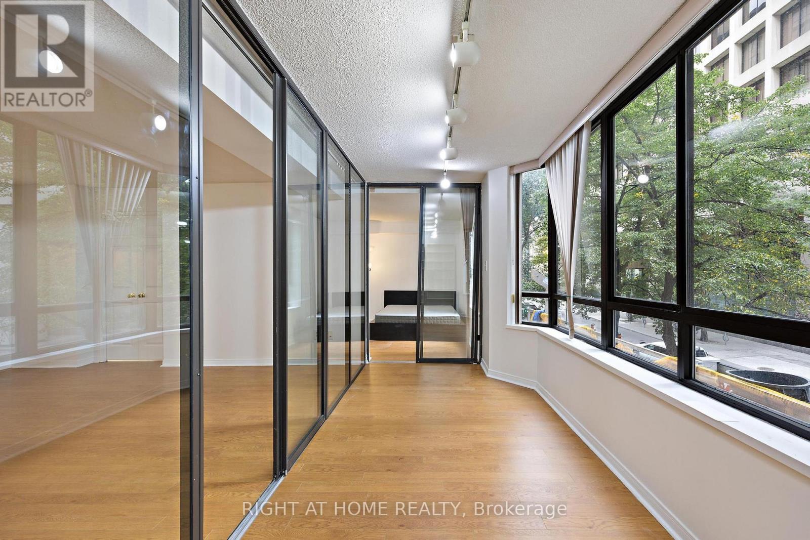 206a - 280 Simcoe Street, Toronto, Ontario  M5T 2Y5 - Photo 13 - C13643514