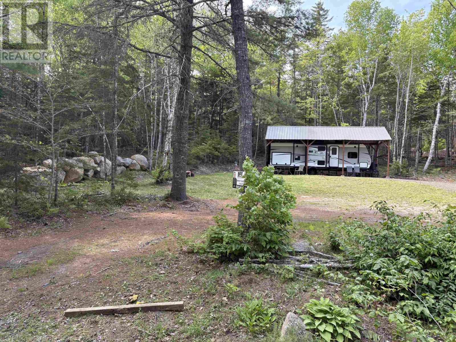 535 Grand Lake Road, Virginia East, Nova Scotia  B0S 0A6 - Photo 3 - 202613394