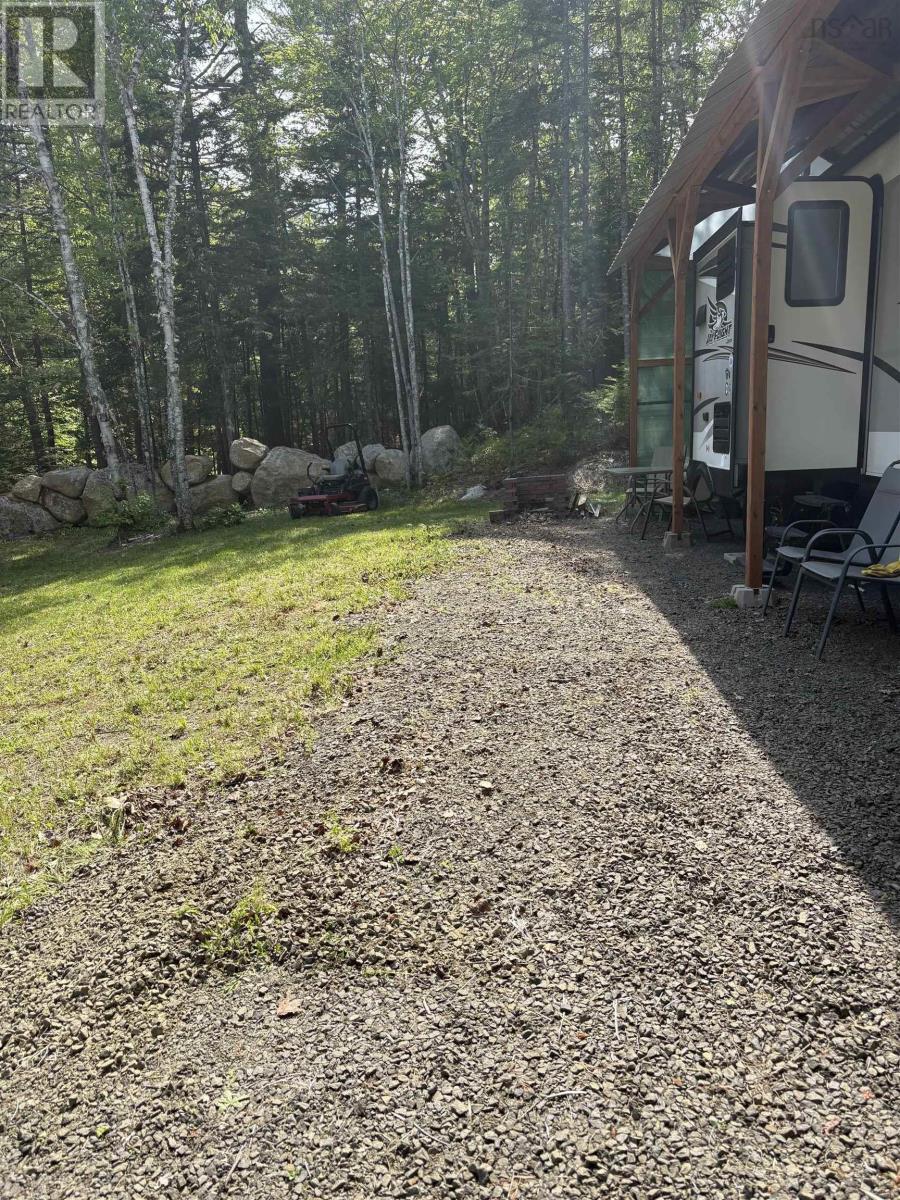 535 Grand Lake Road, Virginia East, Nova Scotia  B0S 0A6 - Photo 5 - 202613394