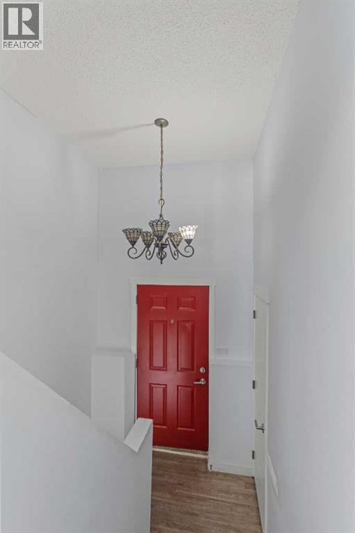 187 Falwood Way NE, Calgary, Alberta  T3J 1A9 - Photo 4 - A2323376