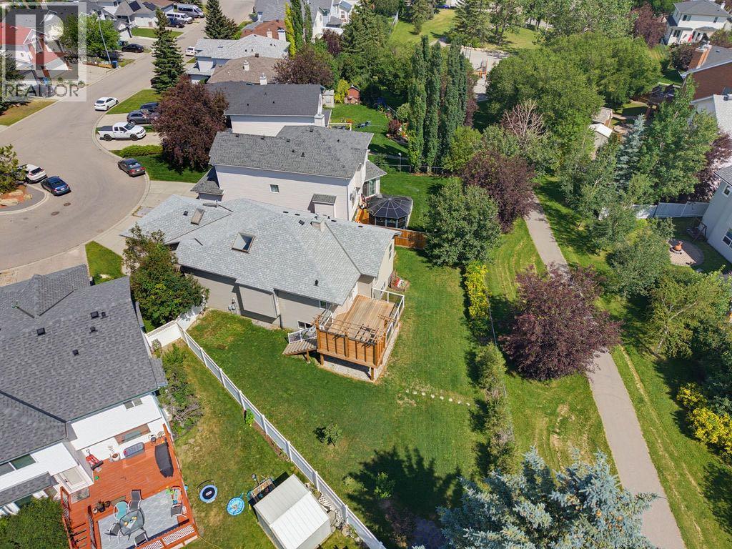 359 Hidden Ranch Place NW, Calgary, Alberta  T3A 5N7 - Photo 41 - A2329869