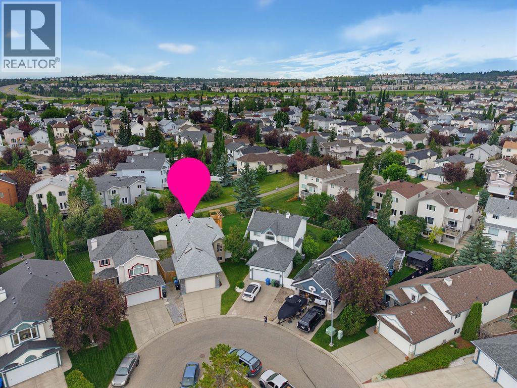 359 Hidden Ranch Place NW, Calgary, Alberta  T3A 5N7 - Photo 45 - A2329869