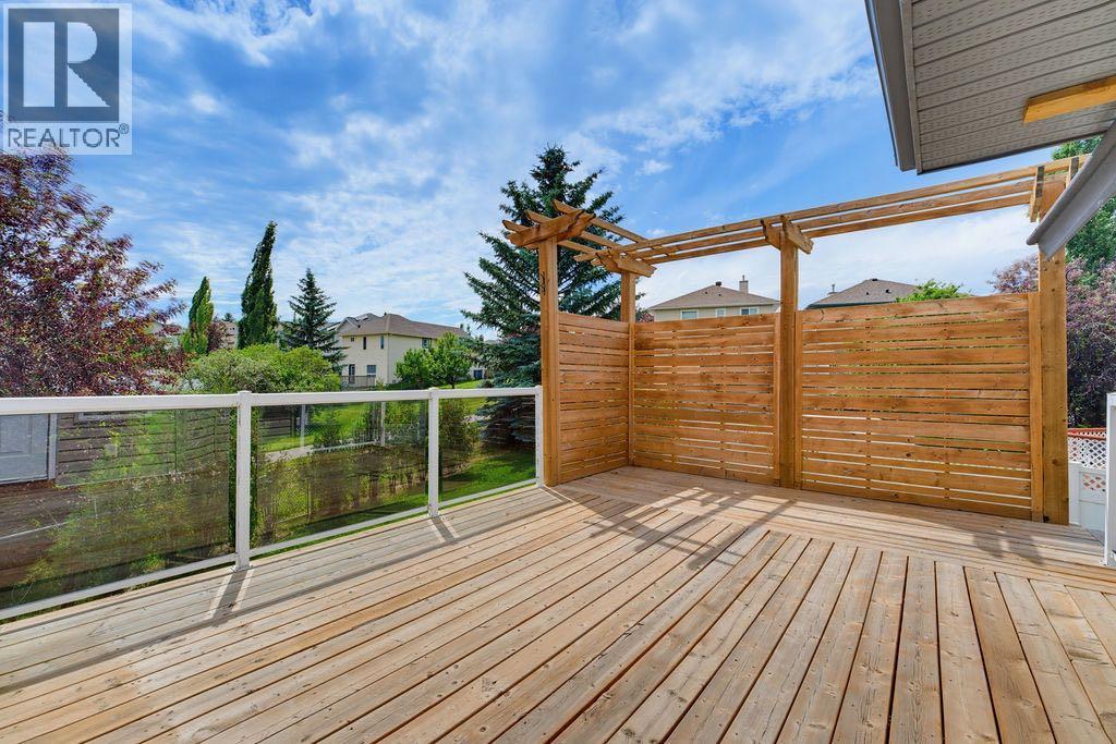 359 Hidden Ranch Place NW, Calgary, Alberta  T3A 5N7 - Photo 33 - A2329869