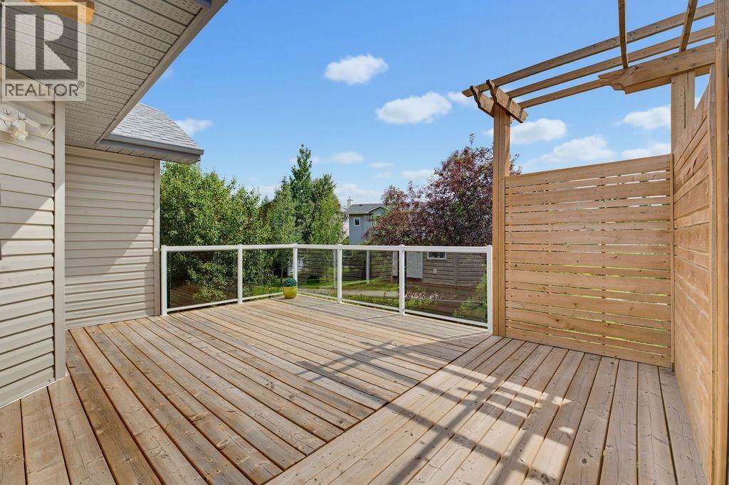 359 Hidden Ranch Place NW, Calgary, Alberta  T3A 5N7 - Photo 34 - A2329869