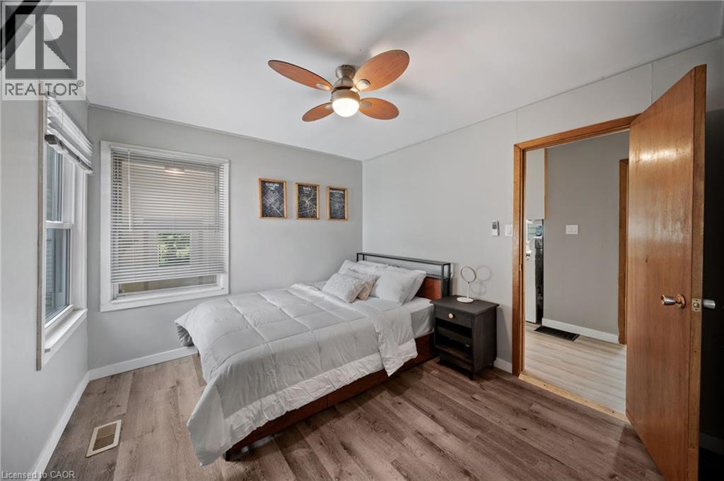 56 Sixth Avenue, Brantford, Ontario  N3S 1A7 - Photo 12 - 40845476