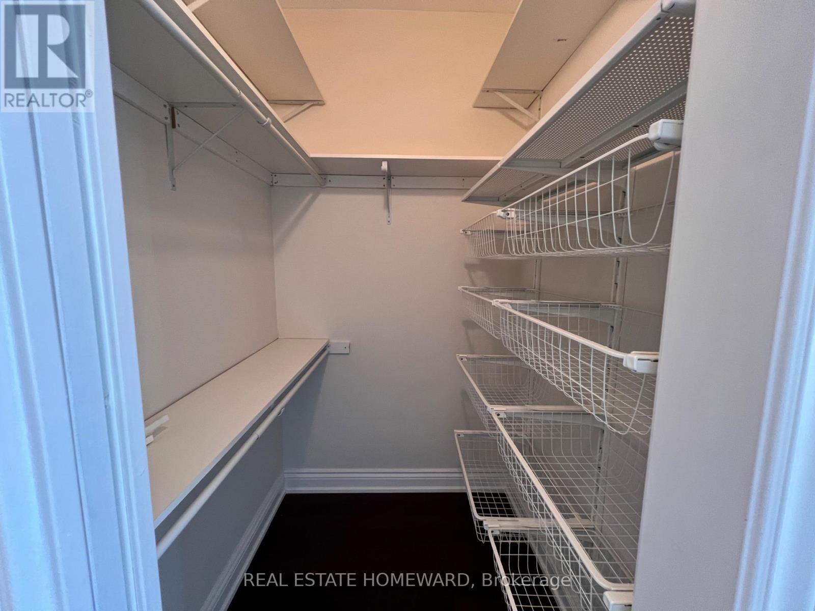171 Westlake Avenue, Toronto, Ontario  M4C 4S3 - Photo 30 - E13643426