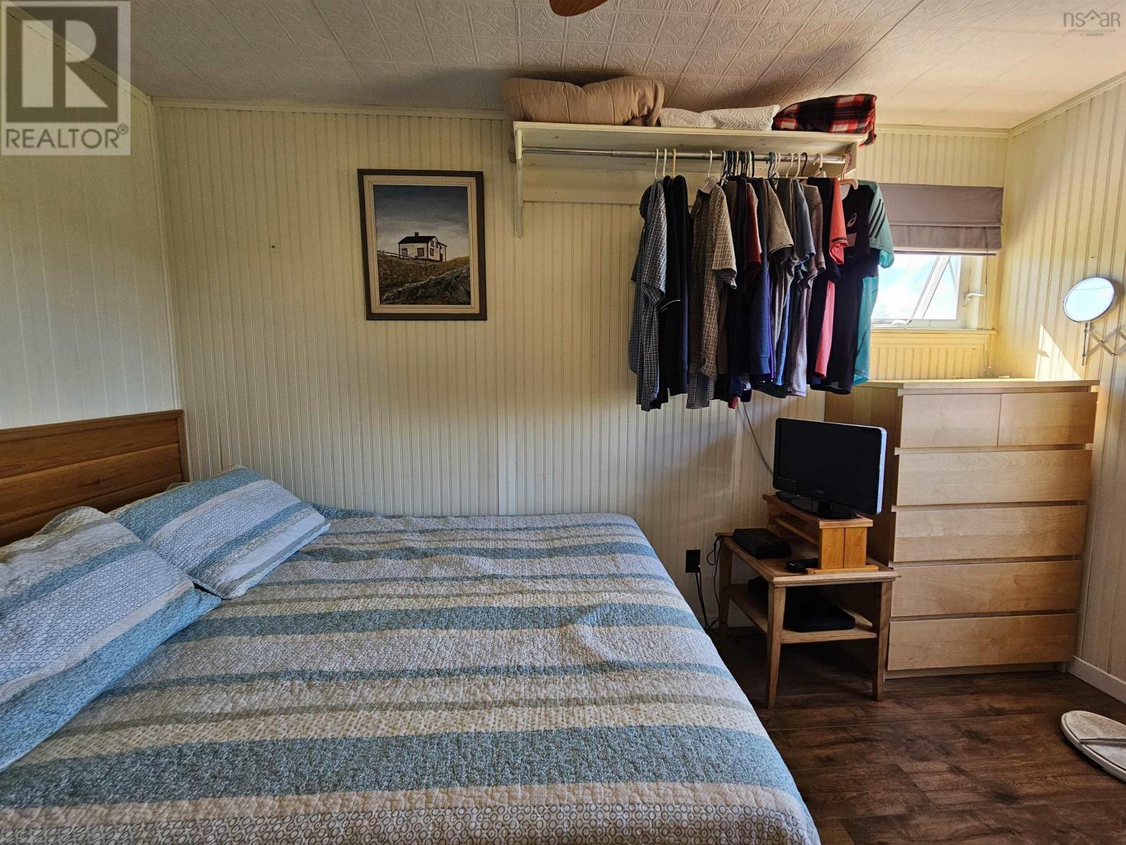 picture 32